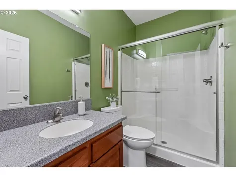 944 NW Hoquiam Court Camas WA 98607