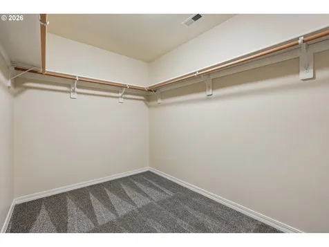 944 NW Hoquiam Court Camas WA 98607