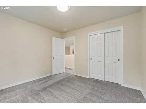 944 NW Hoquiam Court Camas WA 98607