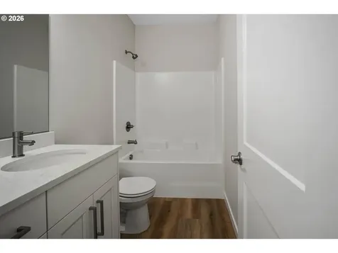 6699 Naomi Danielle Street SE Salem OR 97306