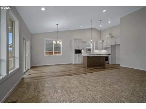 6699 Naomi Danielle Street SE Salem OR 97306