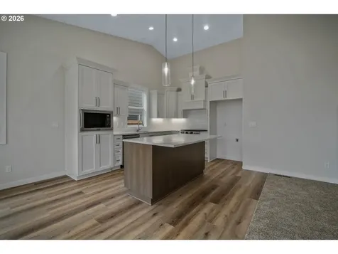 6699 Naomi Danielle Street SE Salem OR 97306