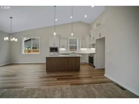 6699 Naomi Danielle Street SE Salem OR 97306