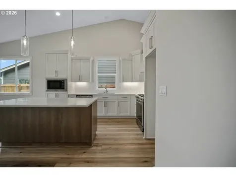 6699 Naomi Danielle Street SE Salem OR 97306