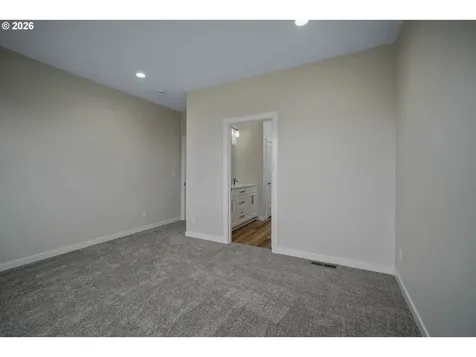 6699 Naomi Danielle Street SE Salem OR 97306