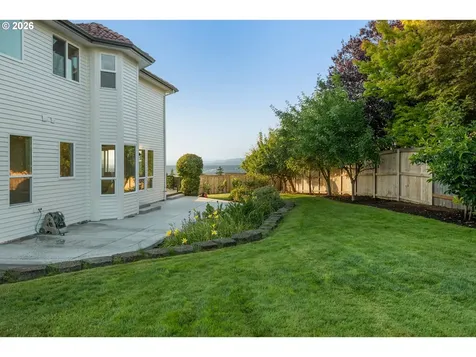 2210 NW Hood Street Camas WA 98607