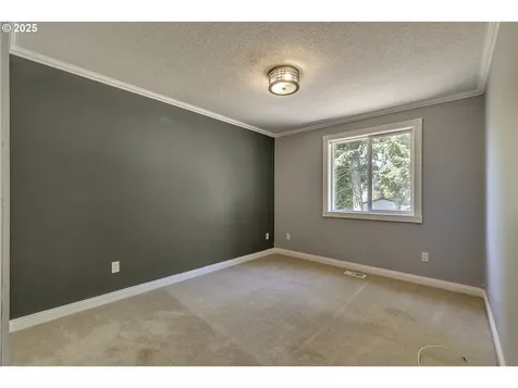 9373 SW Fast Place Portland OR 97223