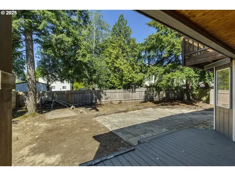 9373 SW Fast Place Portland OR 97223