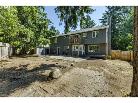 9373 SW Fast Place Portland OR 97223