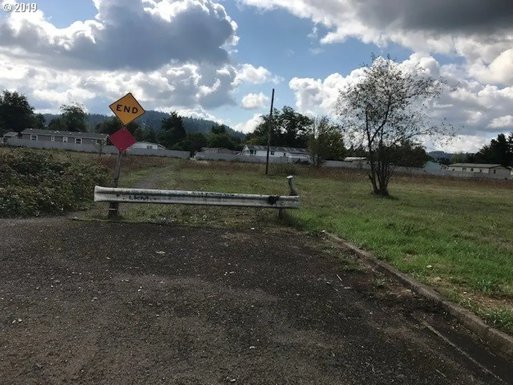 Wallis Street Eugene OR 97402
