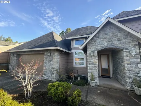 5233 Dunewood Drive Florence OR 97439