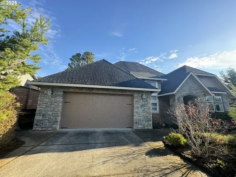 5233 Dunewood Drive Florence OR 97439
