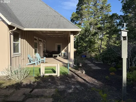 5233 Dunewood Drive Florence OR 97439