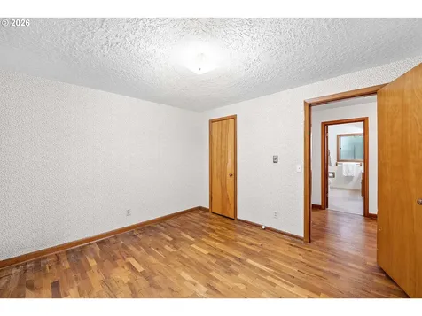 430 SW Cedar Avenue Warrenton OR 97146