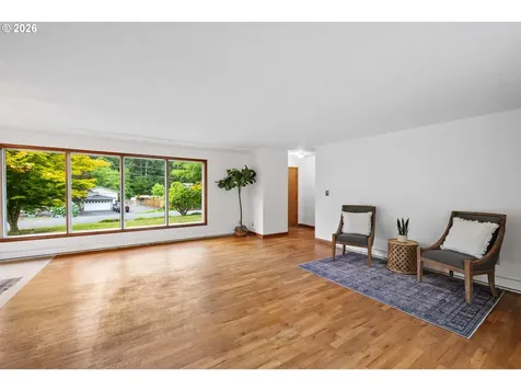430 SW Cedar Avenue Warrenton OR 97146