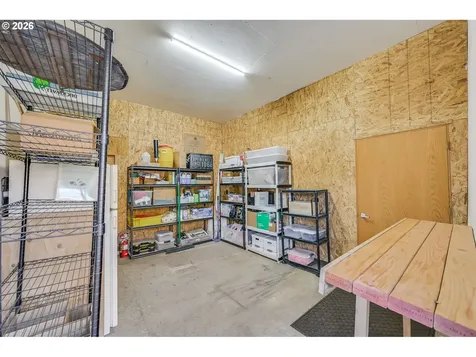2650 Van Horn Drive Hood River OR 97031