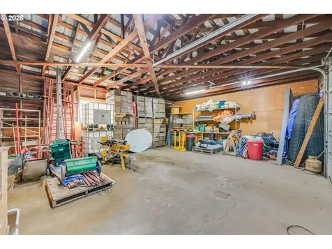 2650 Van Horn Drive Hood River OR 97031