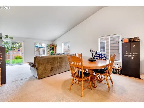3729 N Farragut Street Portland OR 97217