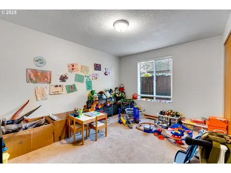 3729 N Farragut Street Portland OR 97217