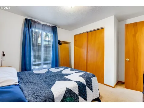 3729 N Farragut Street Portland OR 97217
