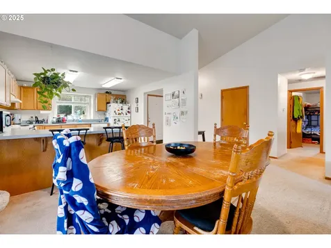 3729 N Farragut Street Portland OR 97217