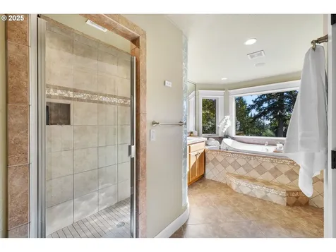 30010 NE 60th Street Camas WA 98607