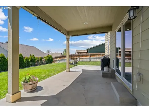 2328 NW Eucalyptus Drive Hermiston OR 97838