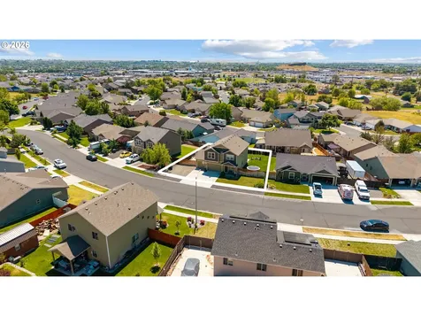 2328 NW Eucalyptus Drive Hermiston OR 97838