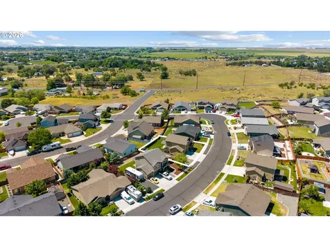 2328 NW Eucalyptus Drive Hermiston OR 97838