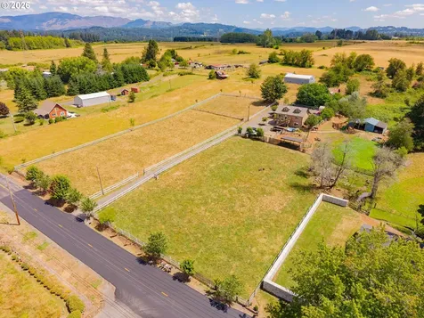 2015 SE 283rd Avenue Camas WA 98607