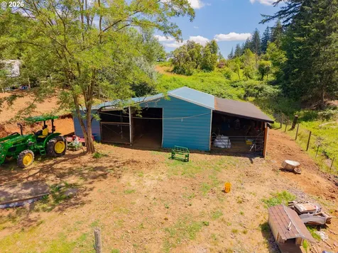 2015 SE 283rd Avenue Camas WA 98607