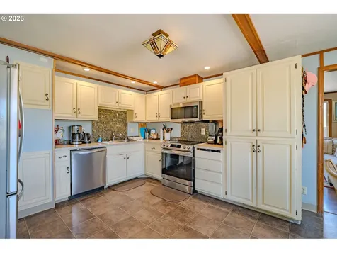 2015 SE 283rd Avenue Camas WA 98607