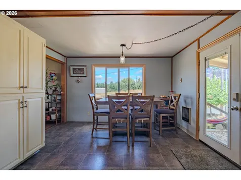 2015 SE 283rd Avenue Camas WA 98607