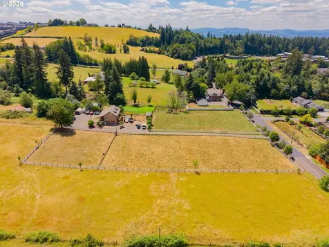 2015 SE 283rd Avenue Camas WA 98607