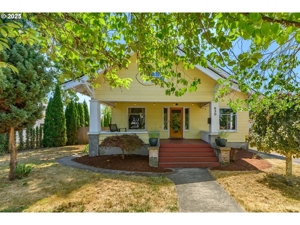 630 SE 1st Street Mcminnville OR 97128
