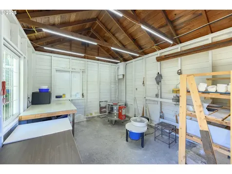 630 SE 1st Street Mcminnville OR 97128