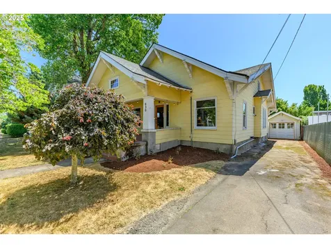 630 SE 1st Street Mcminnville OR 97128