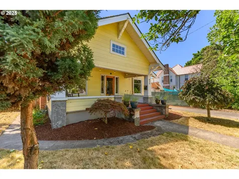 630 SE 1st Street Mcminnville OR 97128