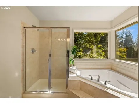 23136 Bland Circle West Linn OR 97068