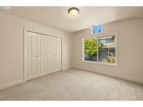 23136 Bland Circle West Linn OR 97068