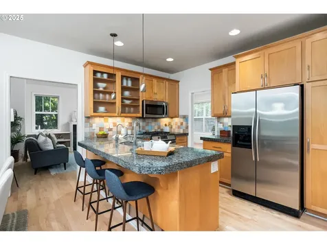 2377 NW Burkhart Drive Portland OR 97229