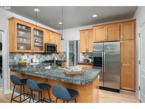 2377 NW Burkhart Drive Portland OR 97229