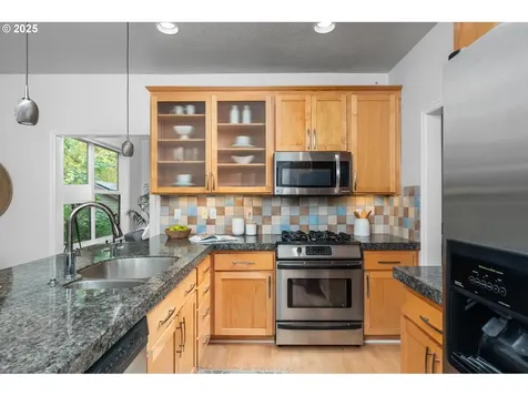 2377 NW Burkhart Drive Portland OR 97229
