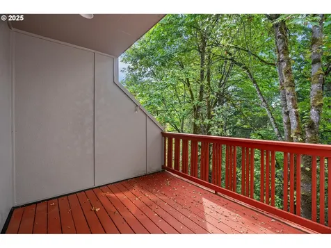 2377 NW Burkhart Drive Portland OR 97229