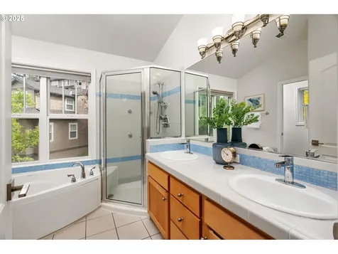 2377 NW Burkhart Drive Portland OR 97229