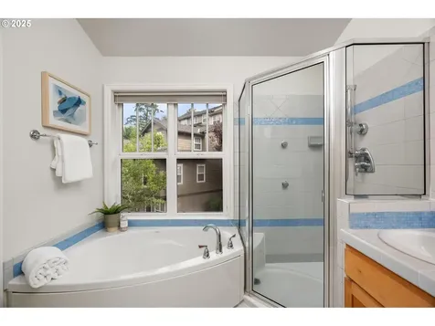 2377 NW Burkhart Drive Portland OR 97229