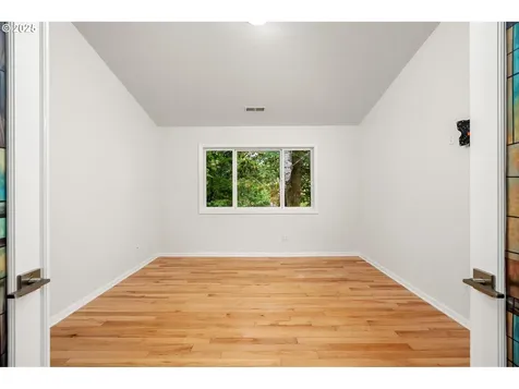 2377 NW Burkhart Drive Portland OR 97229