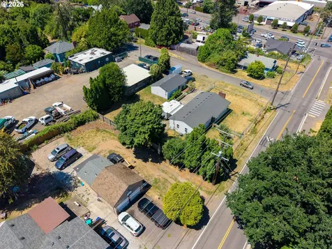 5947 NE 60th Avenue Portland OR 97218