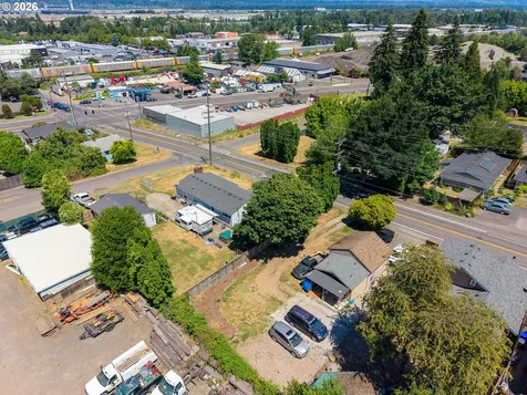 5947 NE 60th Avenue Portland OR 97218