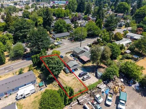5947 NE 60th Avenue Portland OR 97218